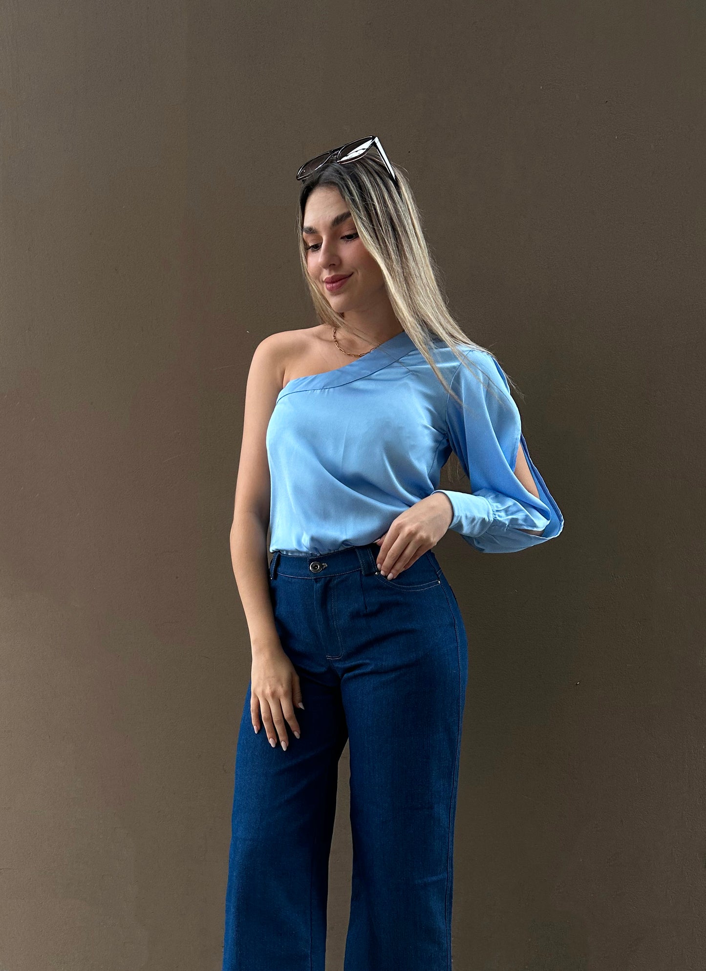 Blusa Asimétrica "Celeste"